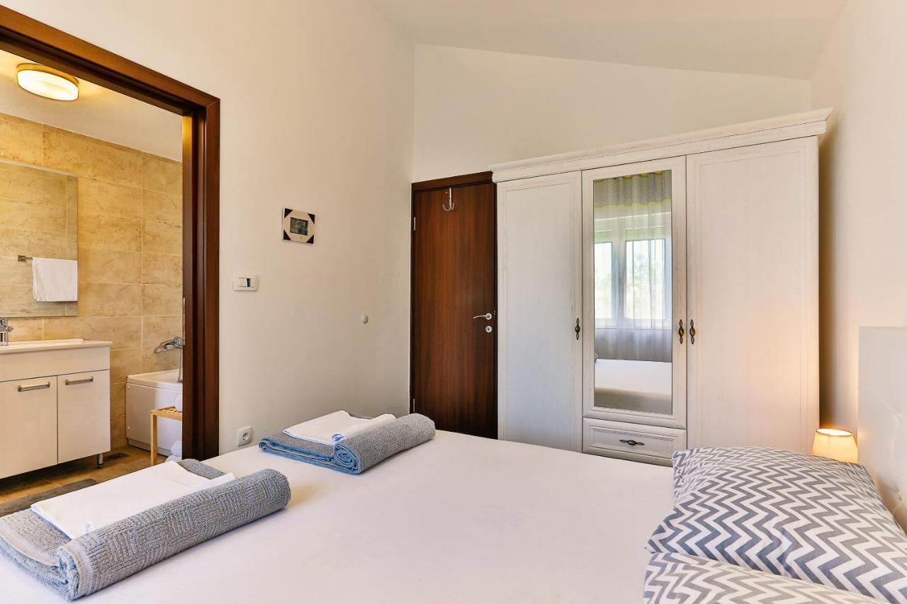 Apartmani VISUM Sveti Stefan Bagian luar foto